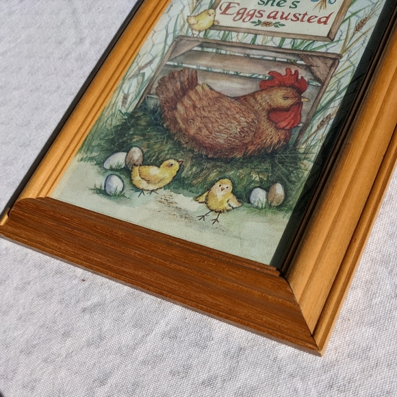 Figi Graphics Chicken Print Leave Mom Alone She's Eggsausted EUC & Fun - Picture 4 of 7